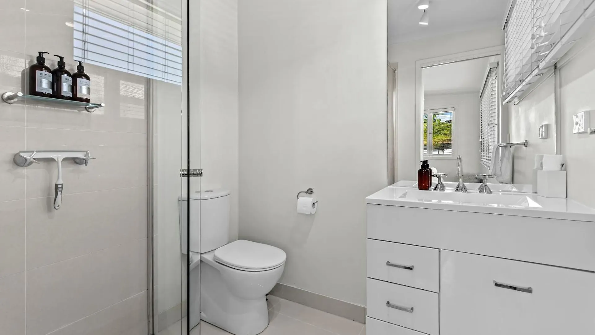 Apartment Spacious 3Br - Walk To Racecourse Rd And Portside! Brisbane